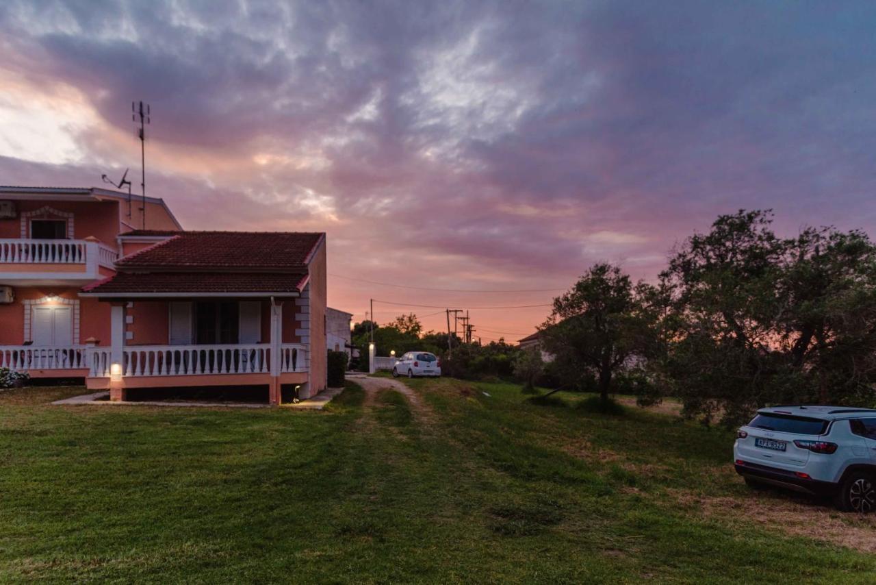 Riposo Studios & Apartments Kavos Ngoại thất bức ảnh