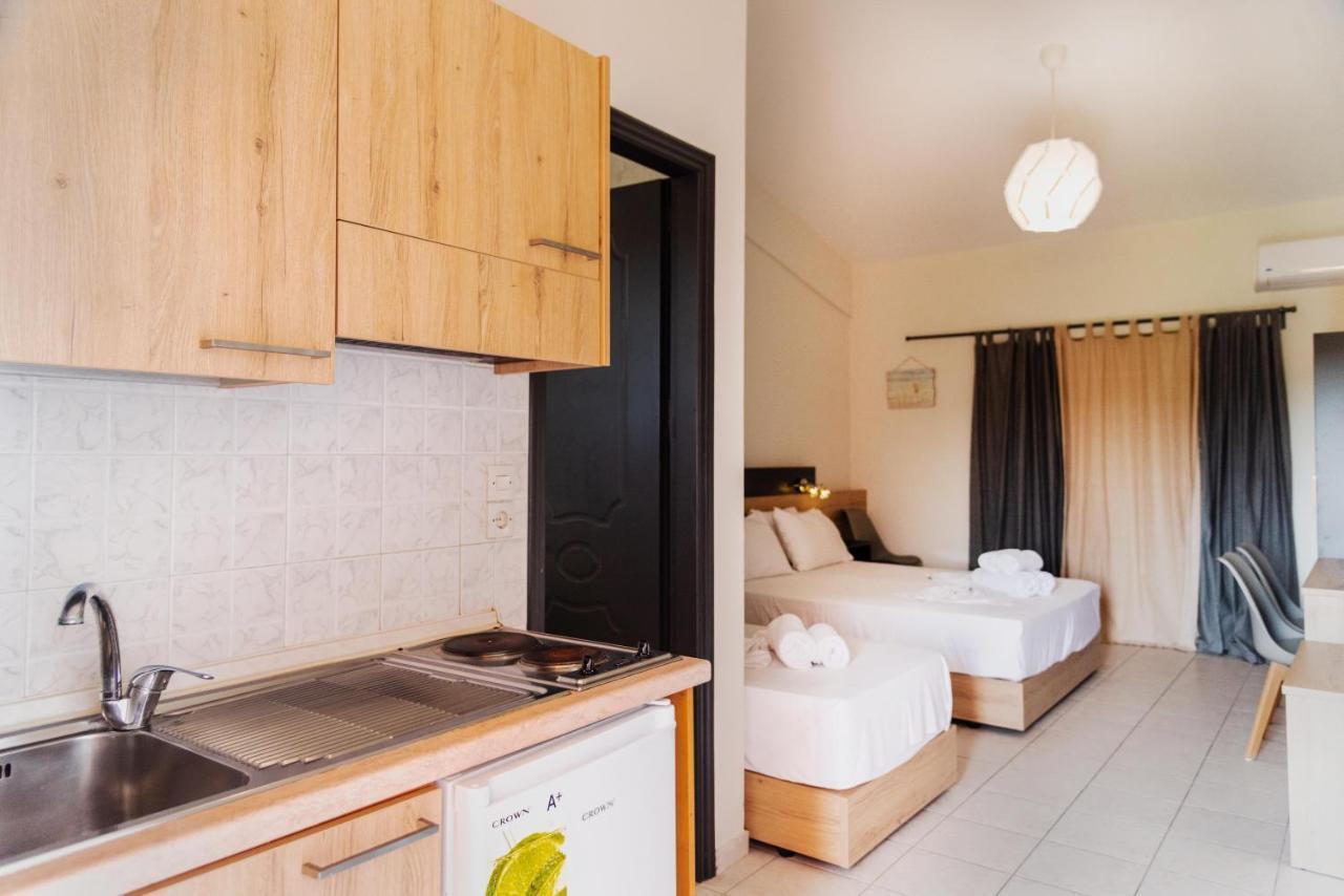 Riposo Studios & Apartments Kavos Ngoại thất bức ảnh