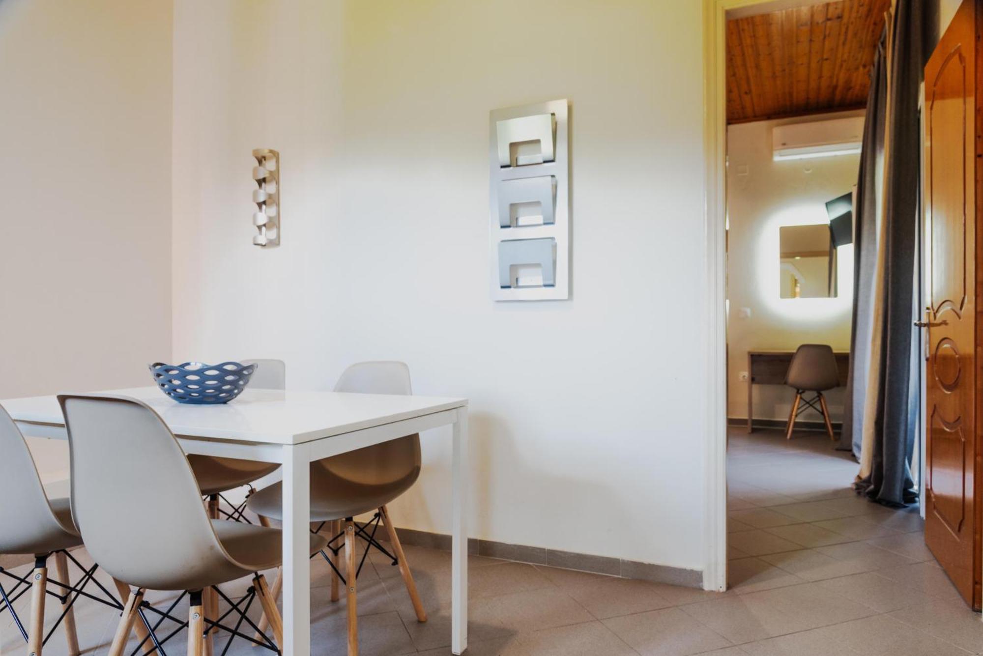 Riposo Studios & Apartments Kavos Ngoại thất bức ảnh
