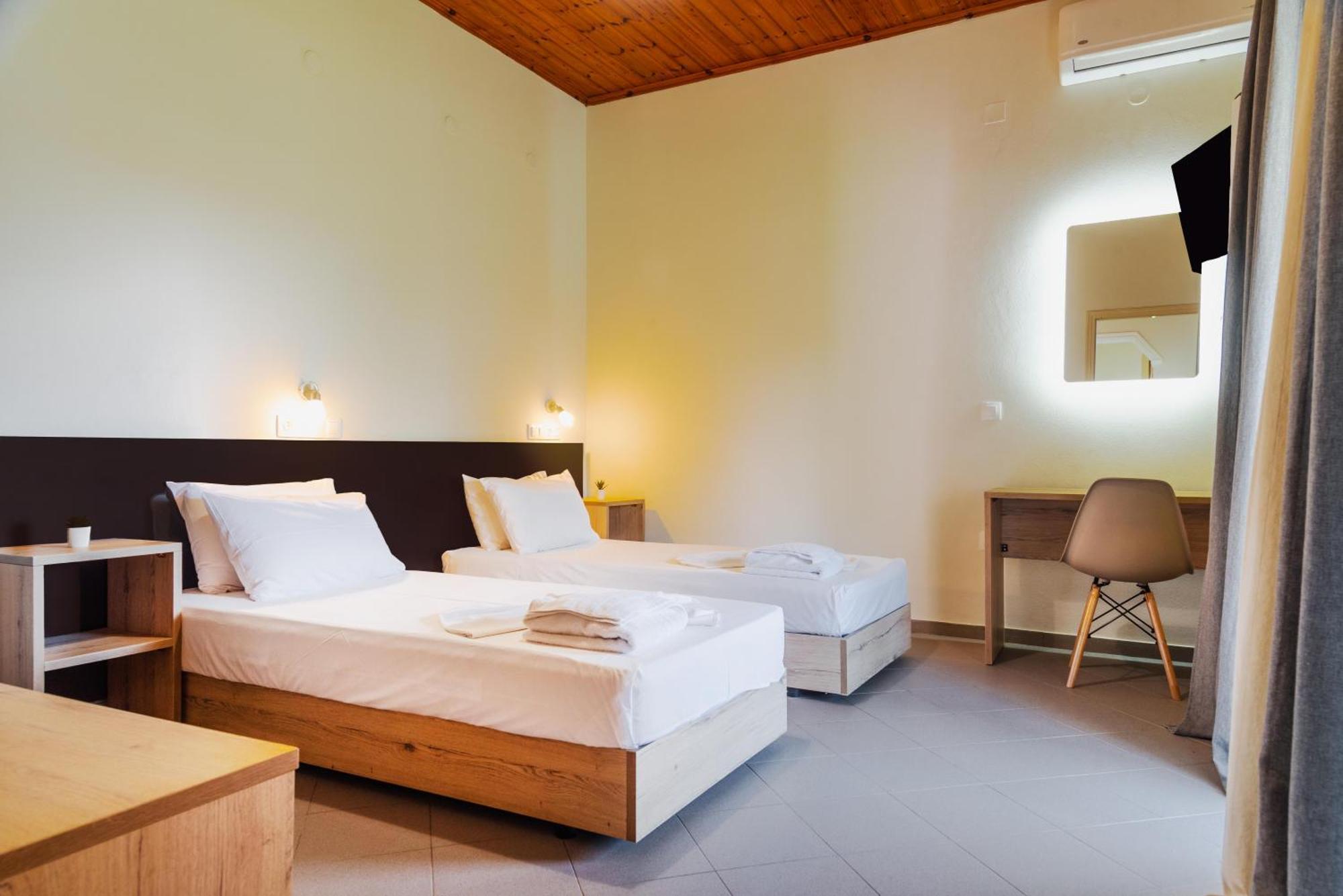 Riposo Studios & Apartments Kavos Ngoại thất bức ảnh