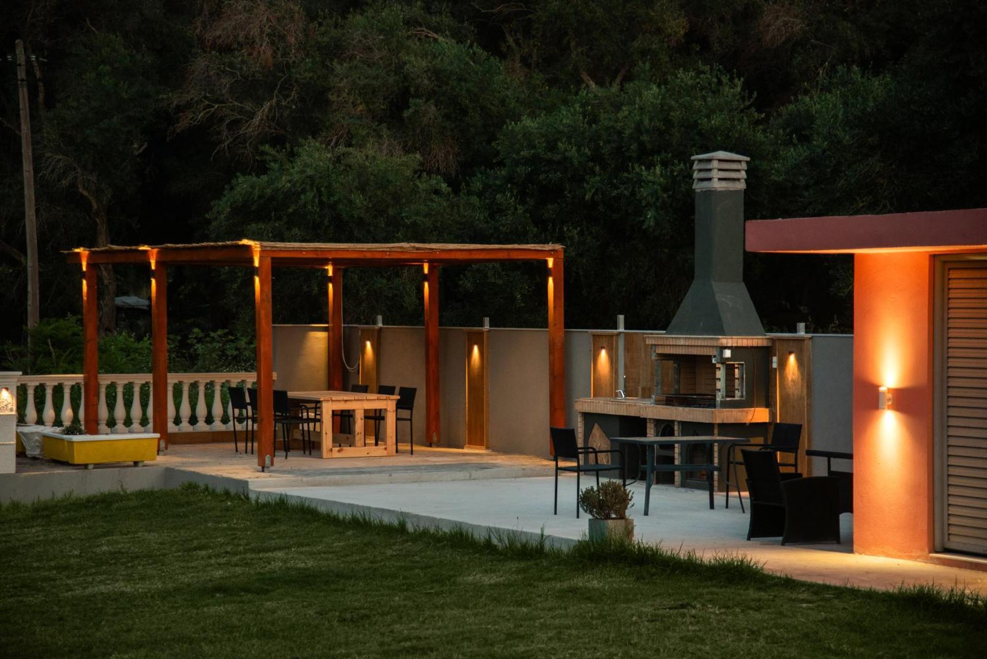 Riposo Studios & Apartments Kavos Ngoại thất bức ảnh