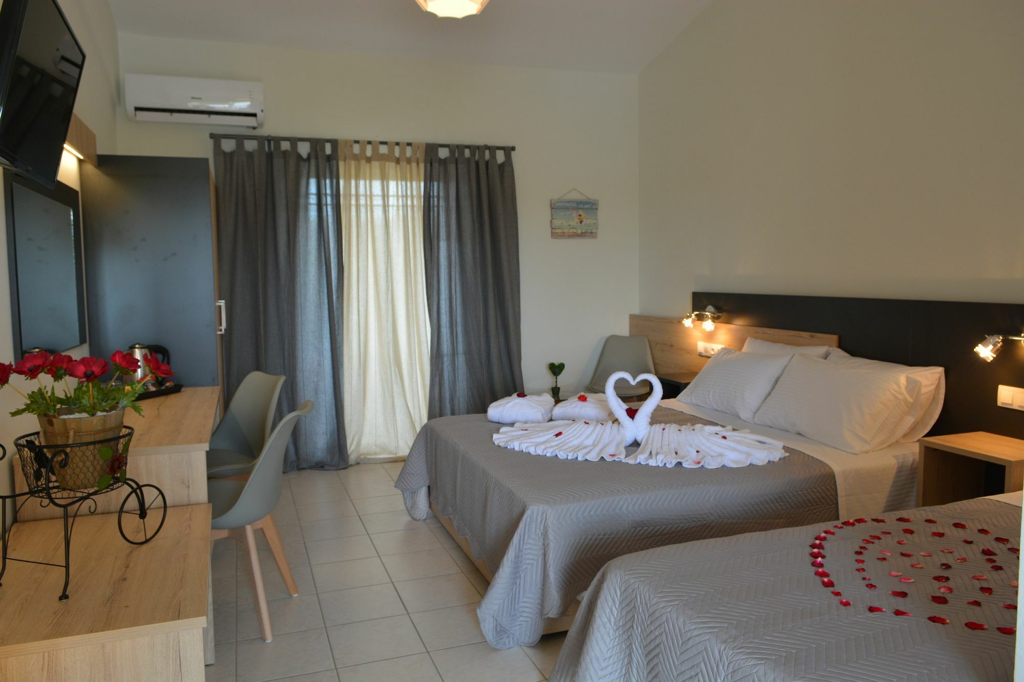 Riposo Studios & Apartments Kavos Ngoại thất bức ảnh